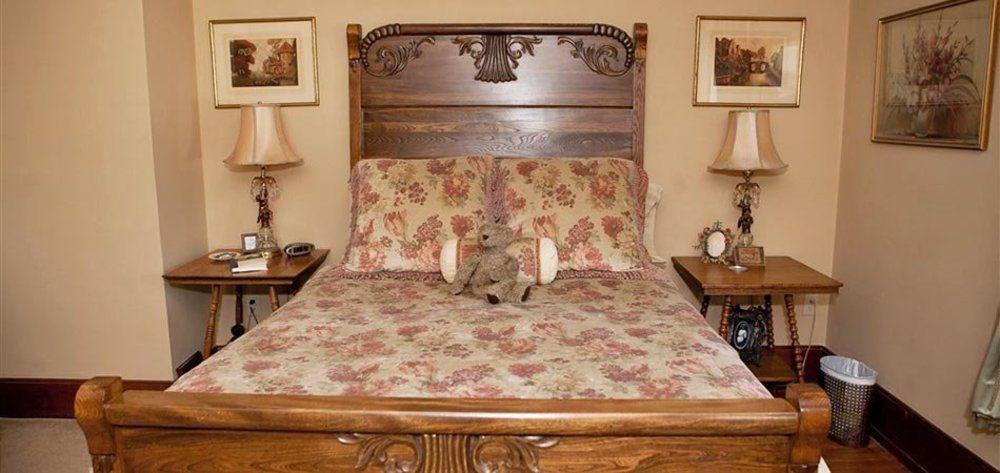 Westphal Mansion Inn Bed & Breakfast Hartford Экстерьер фото
